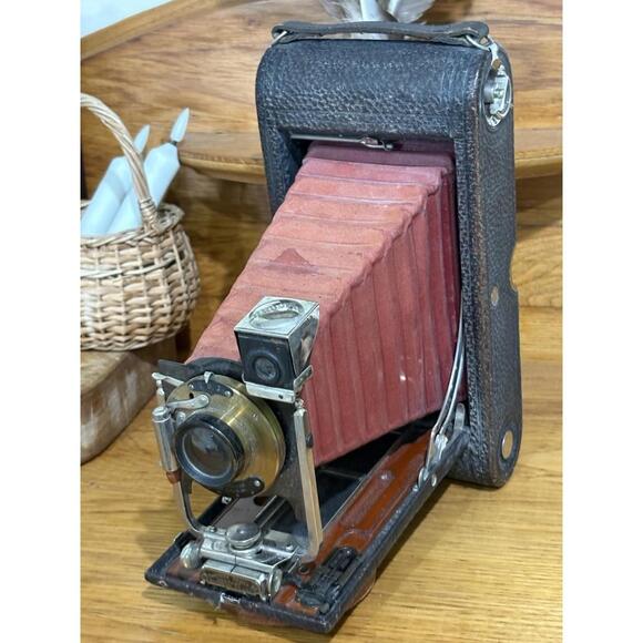 Kodak Other - Antique Eastman Kodak NO. 3A FOLDING POCKET KODAK Model B-4 Camera w/ Red Bellow